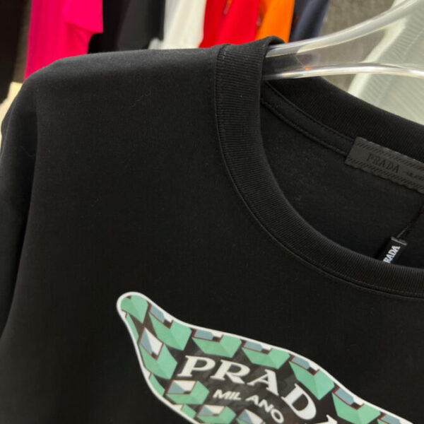 Prada T-Shirt - Image 9