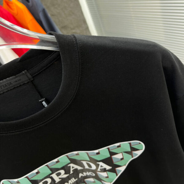 Prada T-Shirt - Image 8