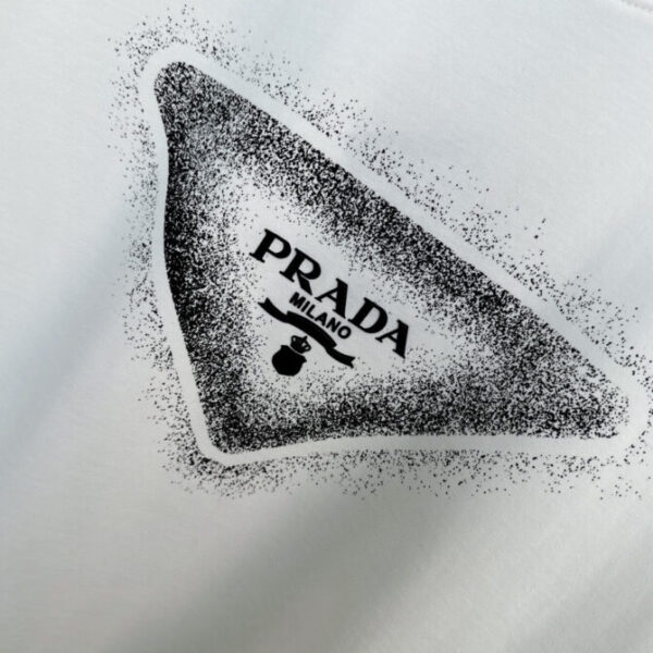 Prada T-Shirt - Image 8