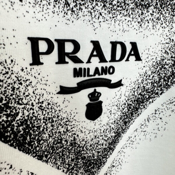 Prada T-Shirt - Image 7