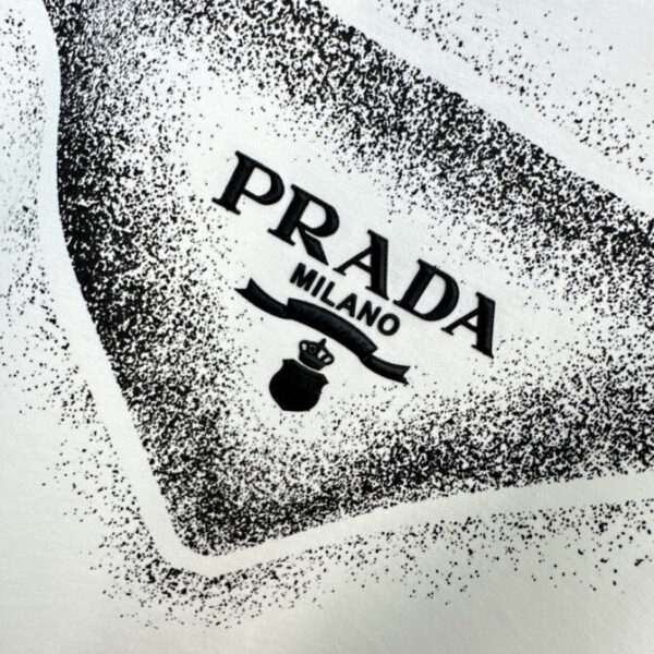 Prada T-Shirt - Image 6