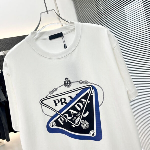 Prada T-Shirt - Image 9