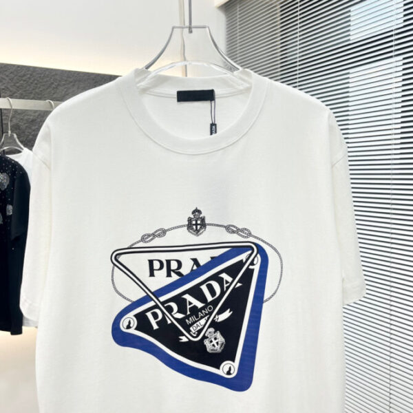 Prada T-Shirt - Image 8