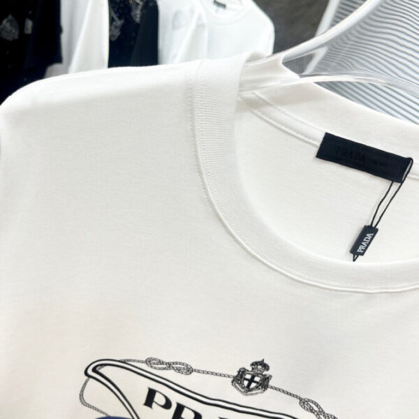 Prada T-Shirt - Image 7