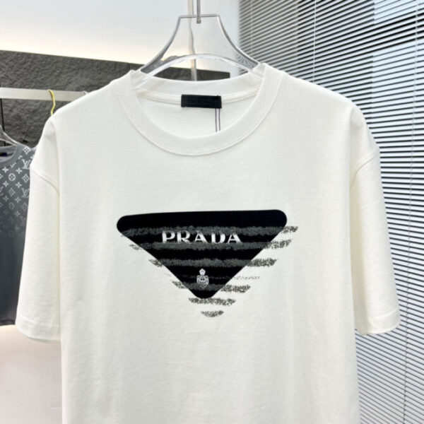 Prada T-Shirt - Image 9