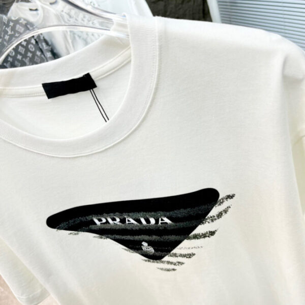 Prada T-Shirt - Image 6
