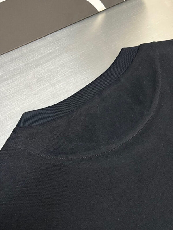 Prada T-Shirt - Image 5