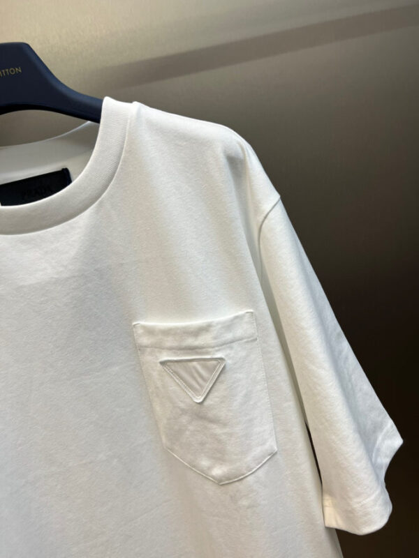 Prada T-Shirt - Image 9