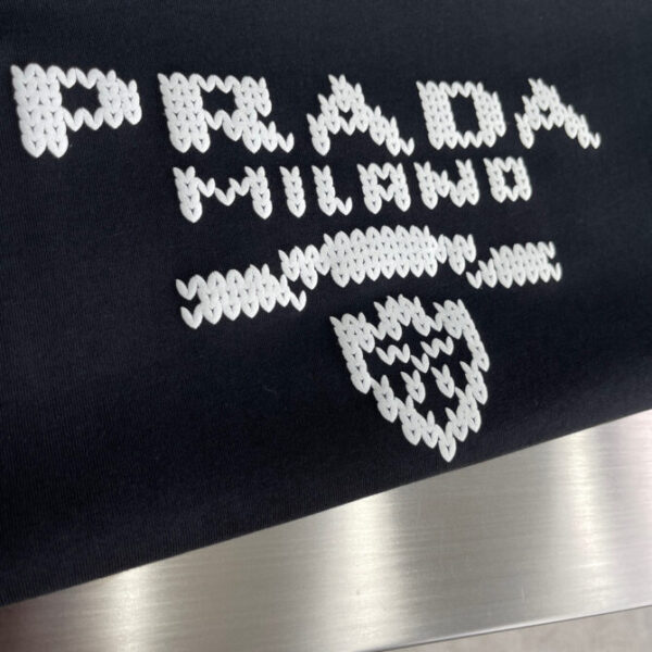 Prada T-Shirt - Image 6