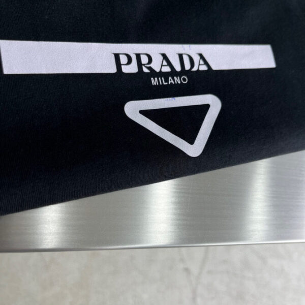 Prada T-Shirt - Image 6