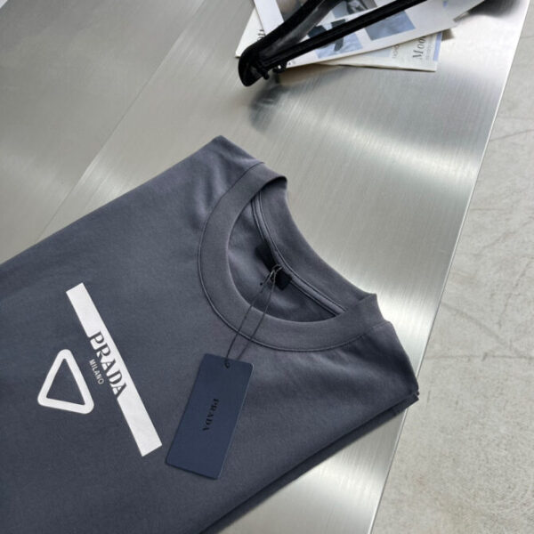 Prada T-Shirt - Image 8