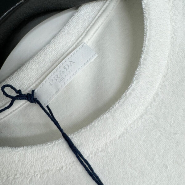 Prada T-Shirt - Image 5