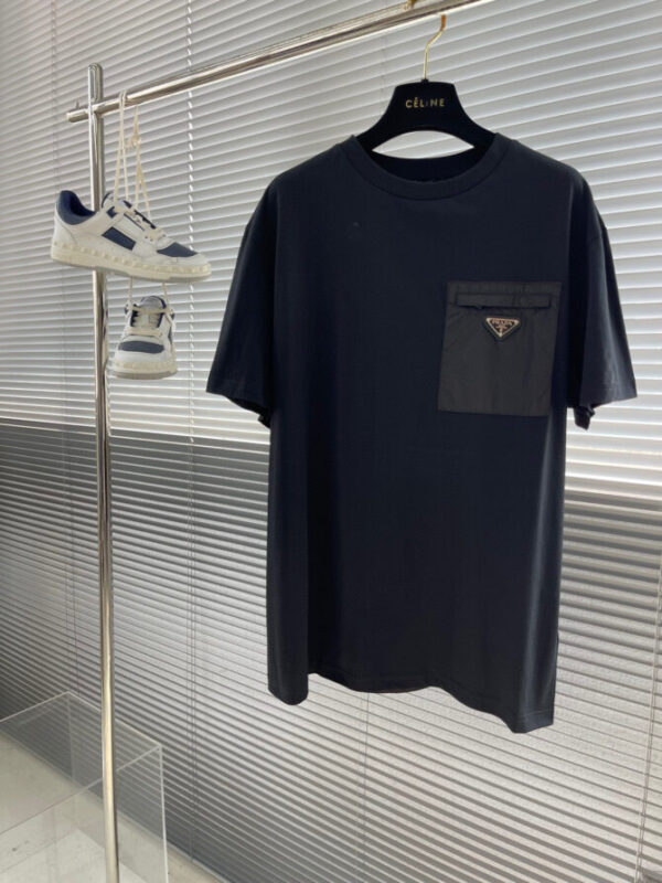 Prada T-Shirt
