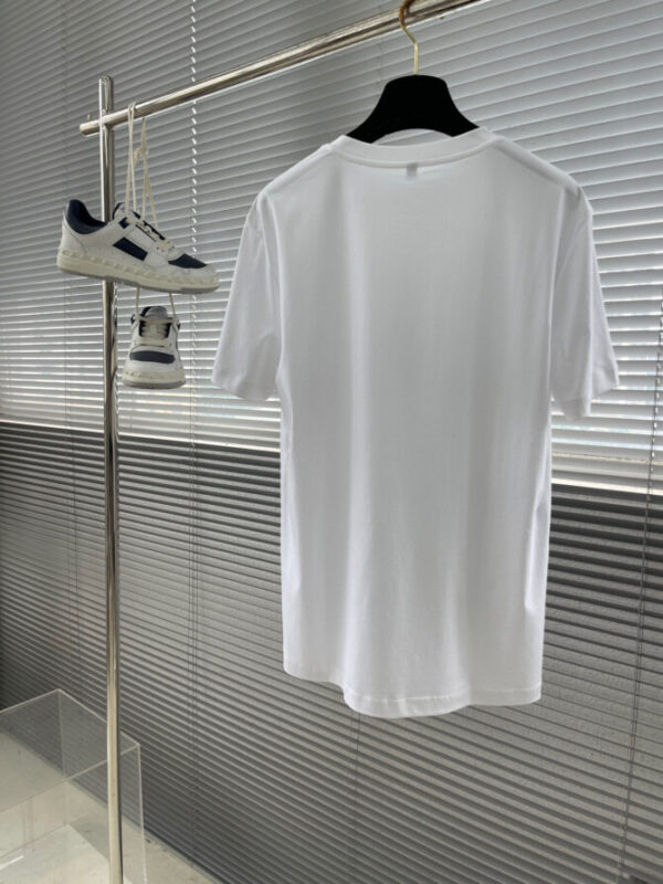 Prada T-Shirt - Image 2