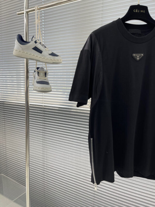 Prada T-Shirt - Image 8