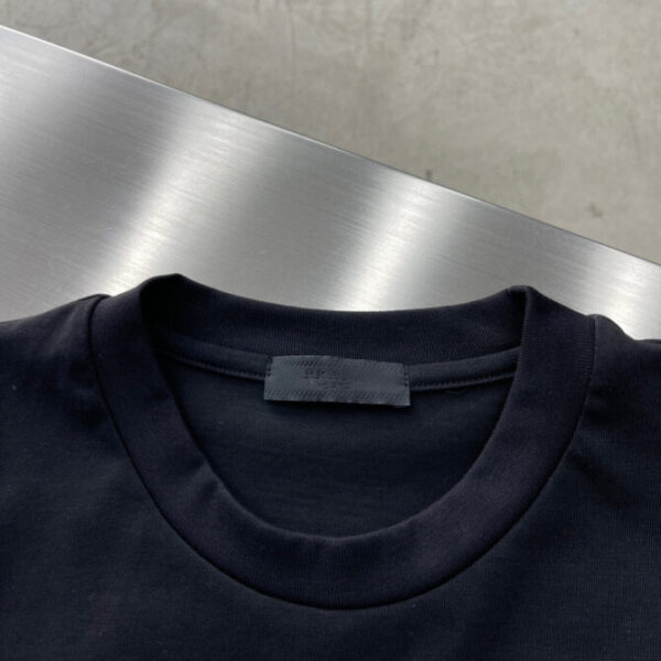 Prada T-Shirt - Image 6