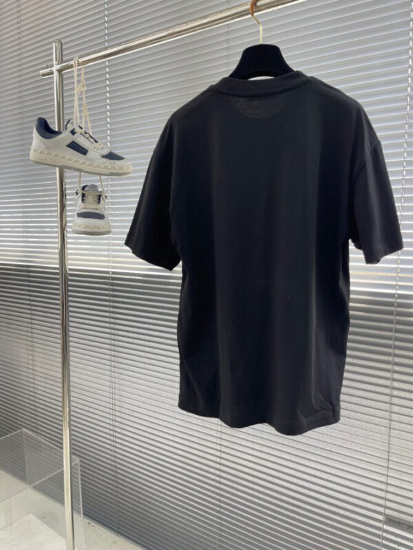 Prada T-Shirt - Image 2