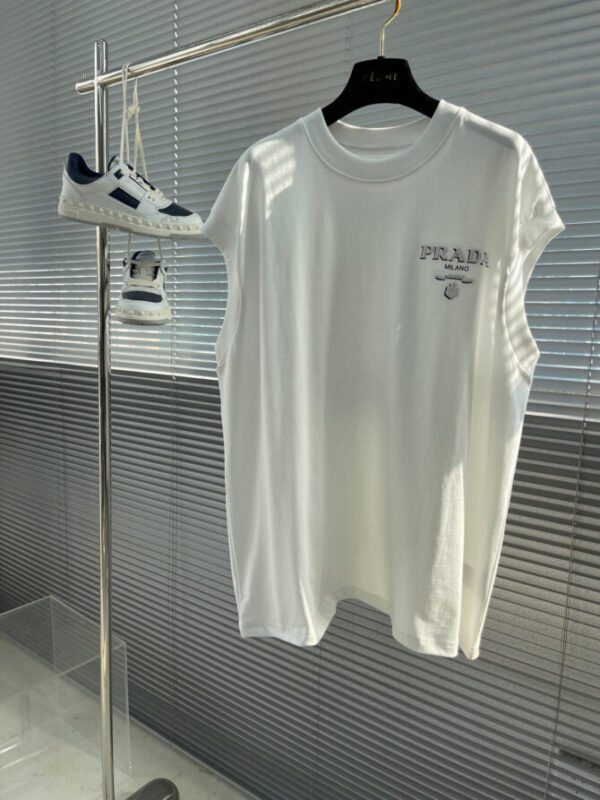 Prada T-Shirt
