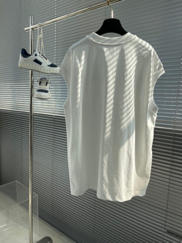 Prada T-Shirt - Image 2