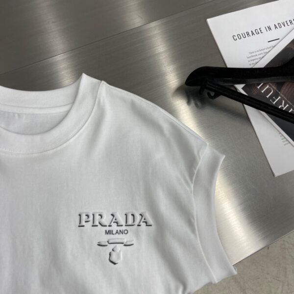 Prada T-Shirt - Image 7