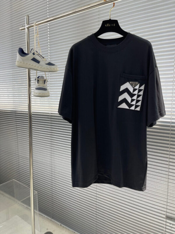 Prada T-Shirt