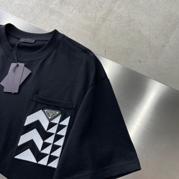Prada T-Shirt - Image 8