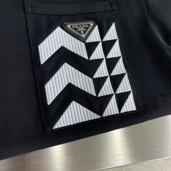 Prada T-Shirt - Image 6