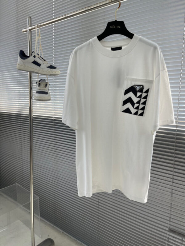 Prada T-Shirt