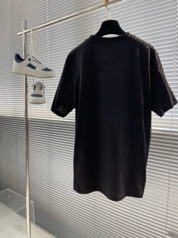 Prada T-Shirt - Image 2