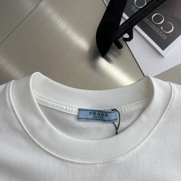 Prada T-Shirt - Image 7