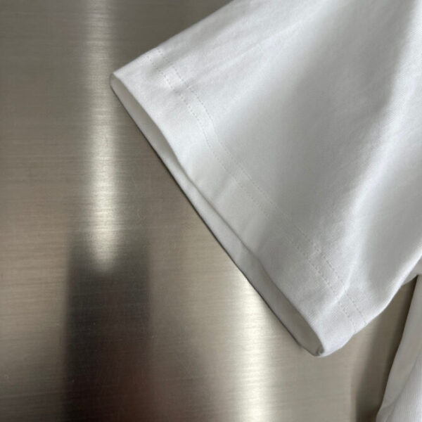 Prada T-Shirt - Image 5