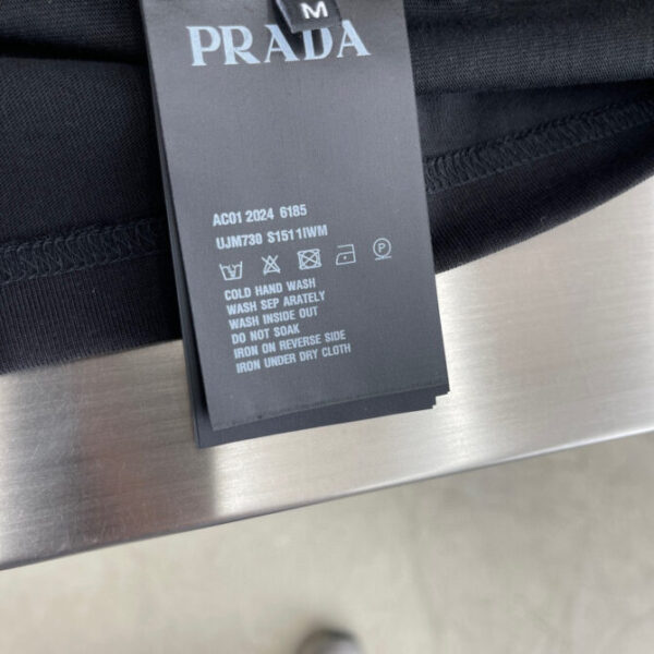 Prada T-Shirt - Image 4