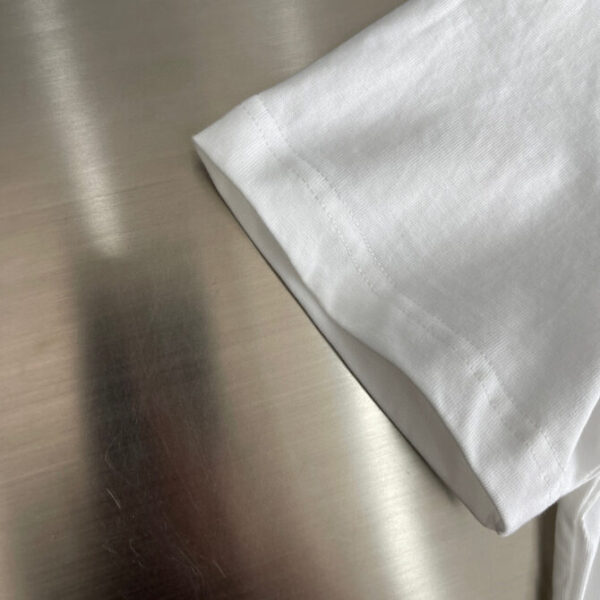 Prada T-Shirt - Image 5