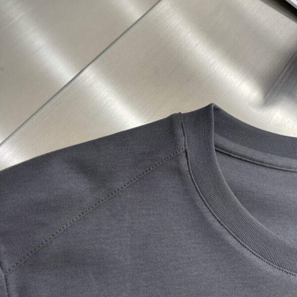 Prada T-Shirt - Image 7