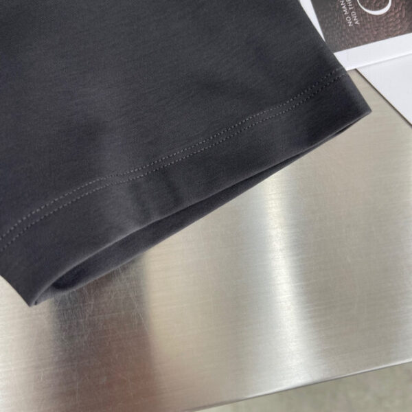 Prada T-Shirt - Image 6