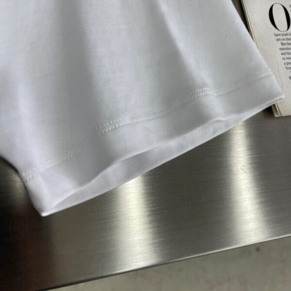 Prada T-Shirt - Image 5