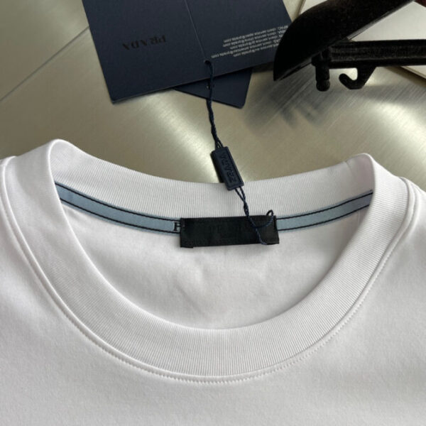 Prada T-Shirt - Image 7