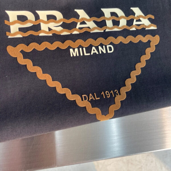 Prada T-Shirt - Image 7