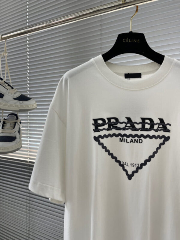 Prada T-Shirt - Image 3