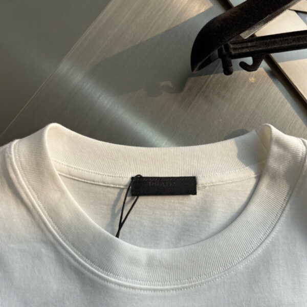 Prada T-Shirt - Image 8