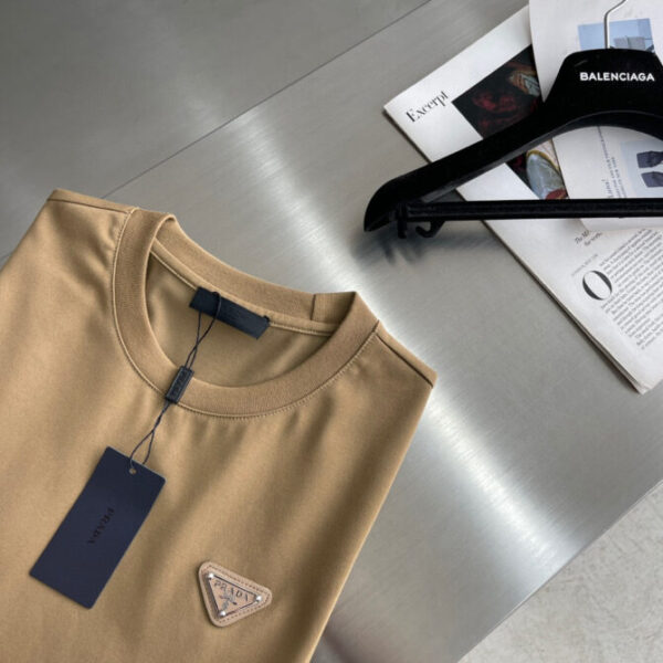 Prada T-Shirt - Image 8