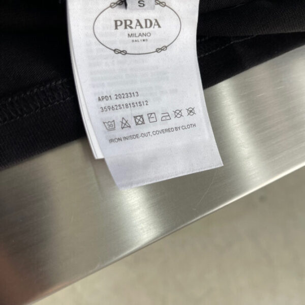 Prada T-Shirt - Image 4