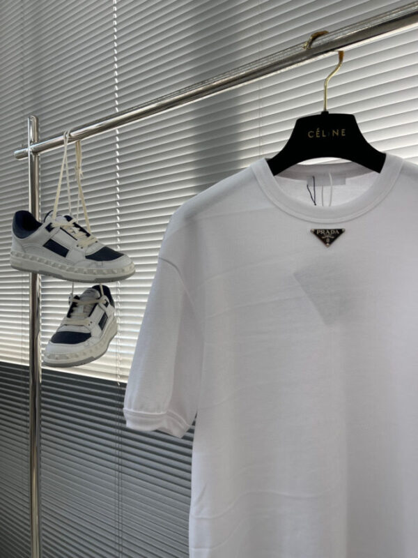 Prada T-Shirt - Image 3