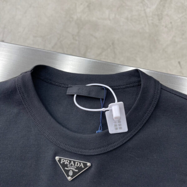 Prada T-Shirt - Image 7
