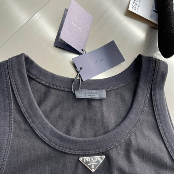 Prada T-Shirt - Image 3