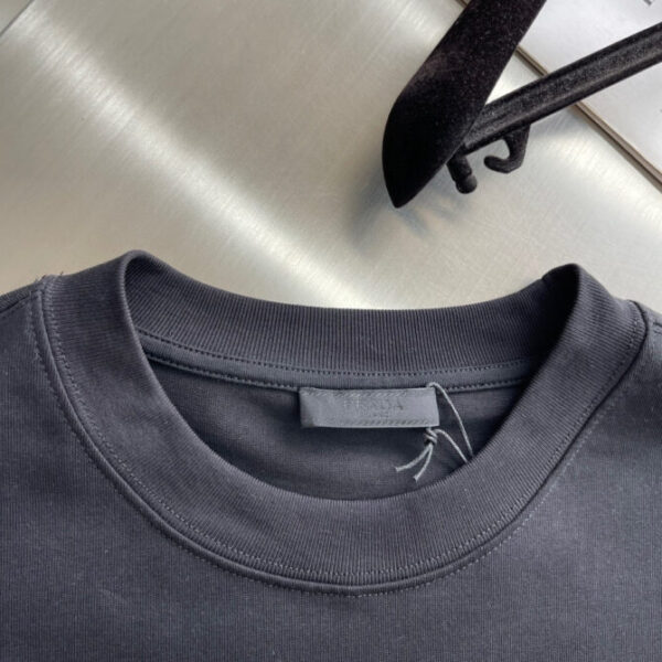Prada T-Shirt - Image 8