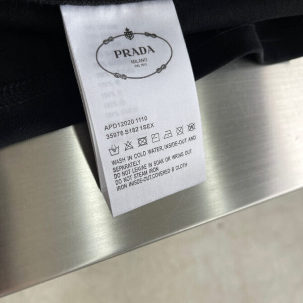 Prada T-Shirt - Image 5