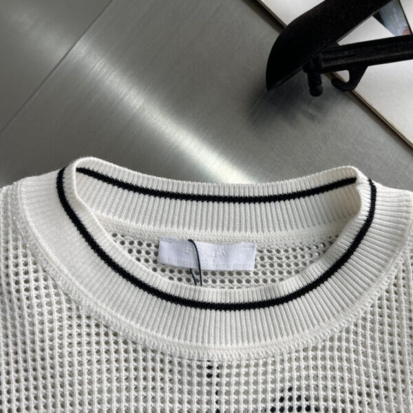 Prada T-Shirt - Image 8