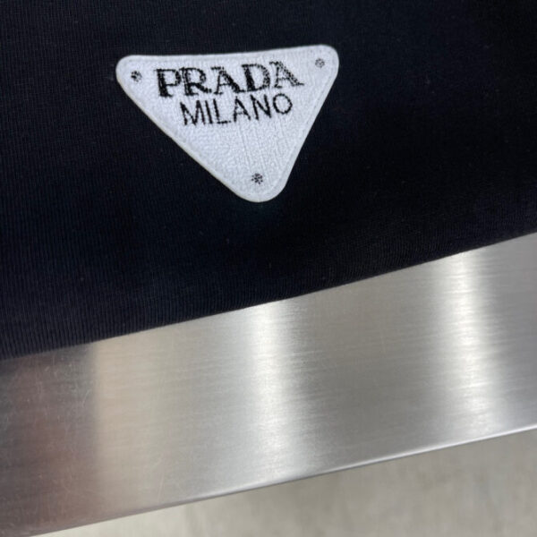 Prada T-Shirt - Image 6