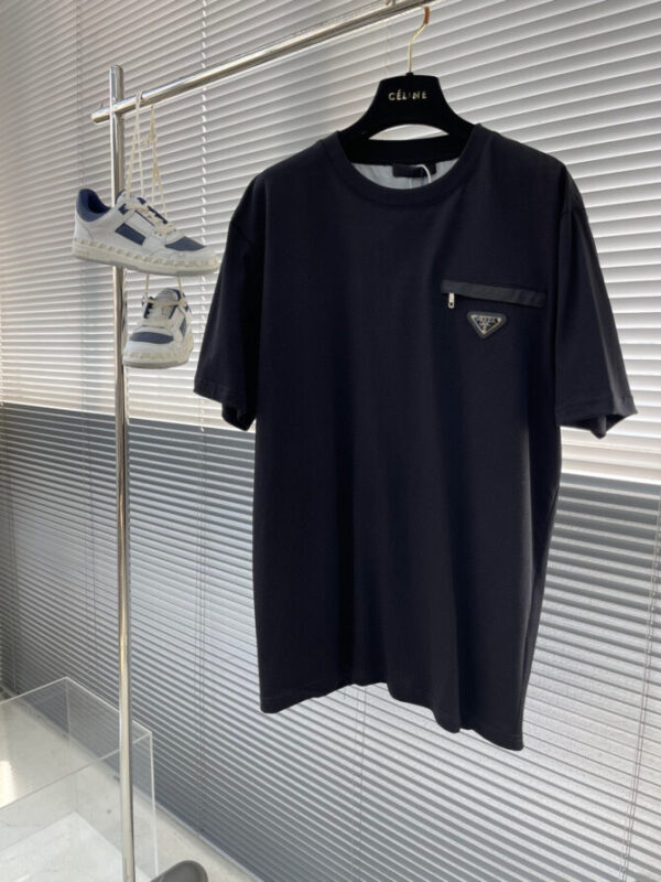 Prada T-Shirt
